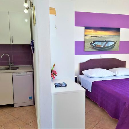 Apartments Tamara Χβαρ Δωμάτιο φωτογραφία