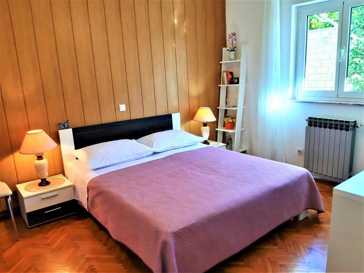Apartments Tamara Χβαρ Εξωτερικό φωτογραφία